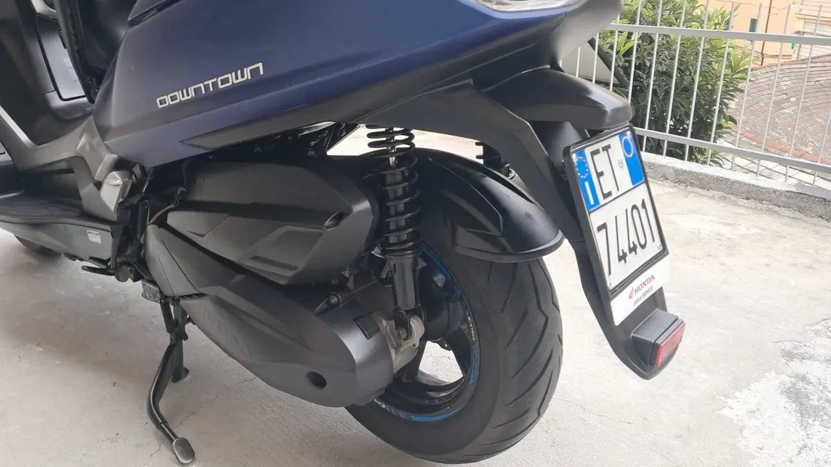 Kymco Downtown 350i TCS (2020) (2)