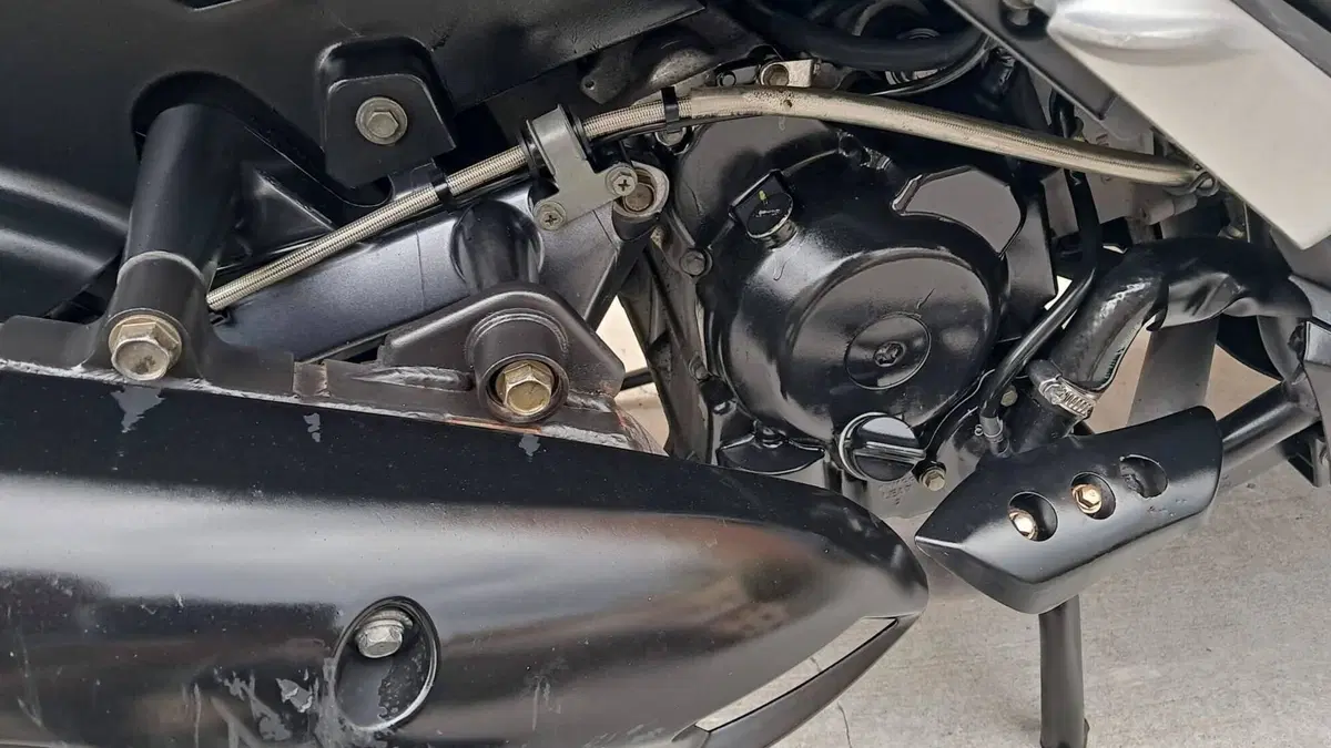 Kymco Downtown 350i TCS (2020) (4)