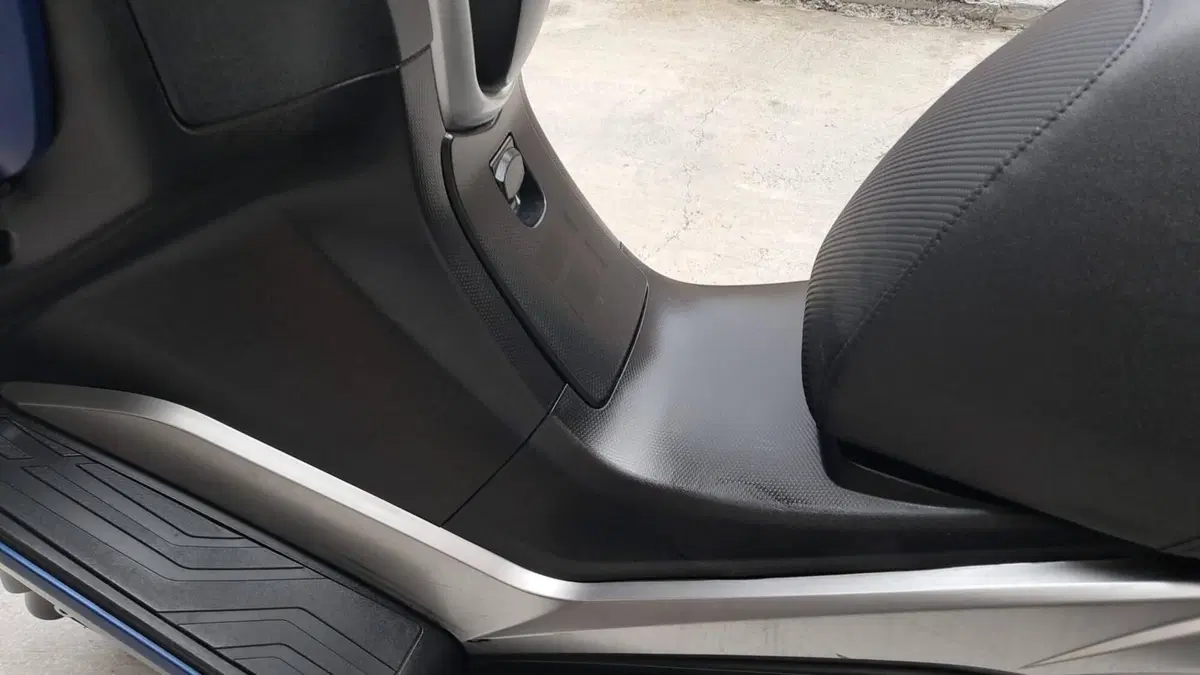 Kymco Downtown 350i TCS (2020) (6)