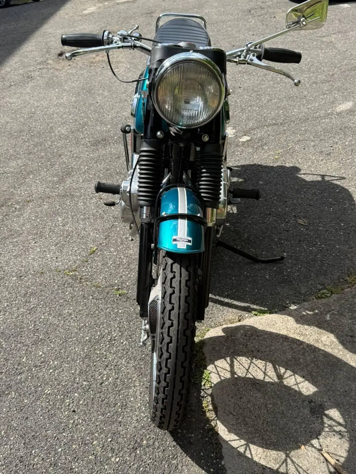 Triumph Trident (3)