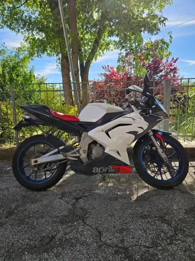 Aprilia RS 50 (2006 - 13) usata