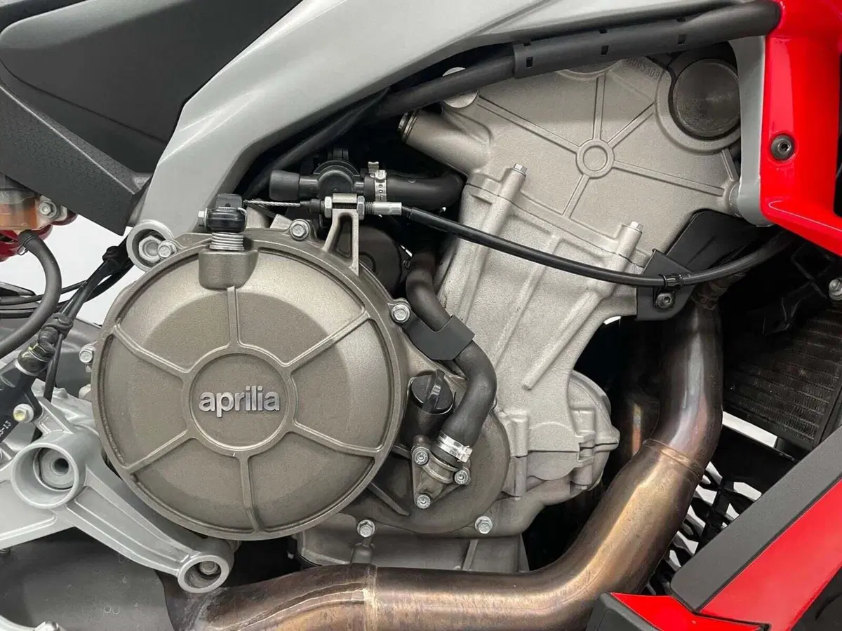 Aprilia Tuono 660 (2021 - 25) (5)