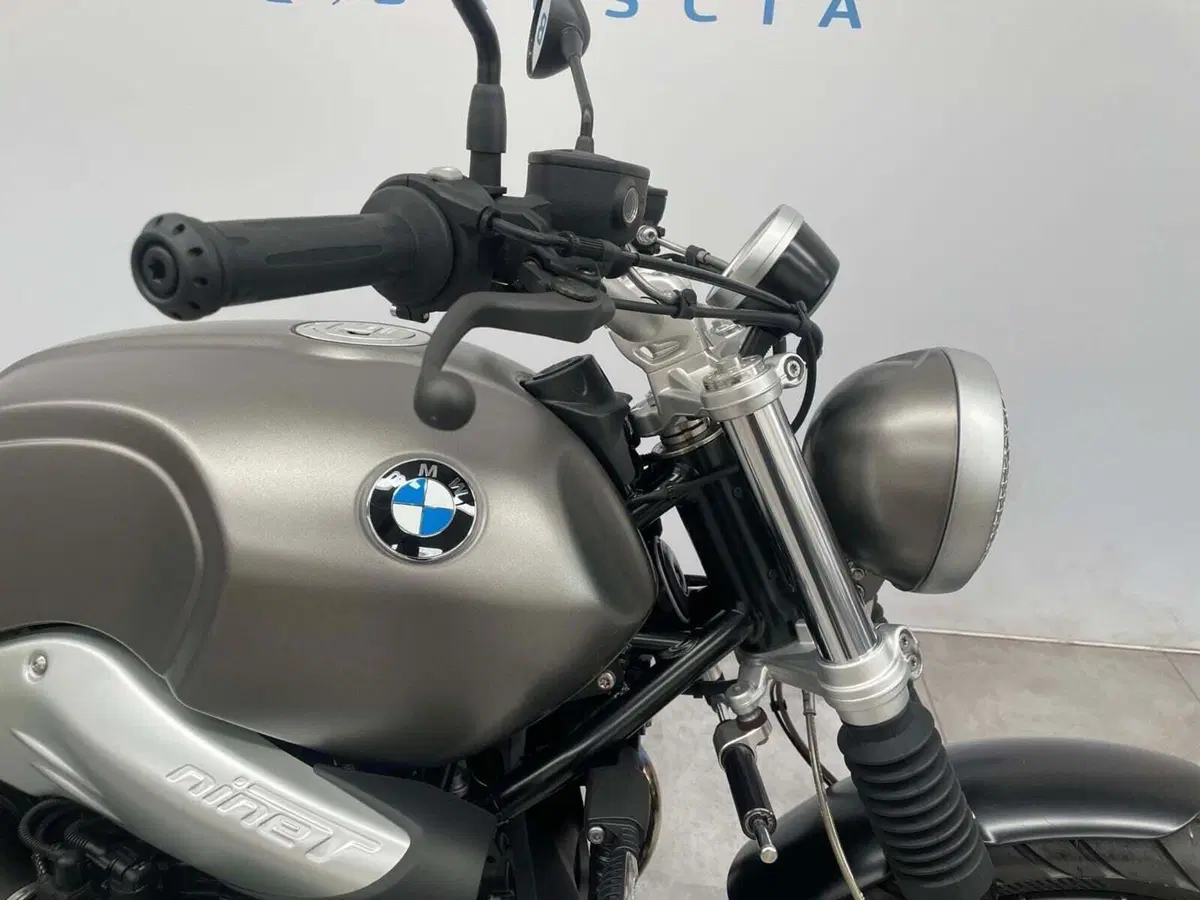 Bmw R nineT 1200 Scrambler (2016 - 20) (4)