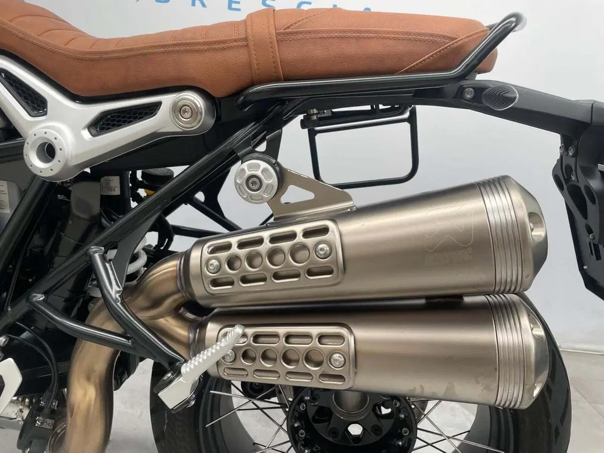 Bmw R nineT 1200 Scrambler (2016 - 20) (9)