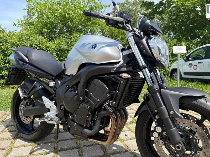 Yamaha FZ6 S2 (2007 - 11) (9)