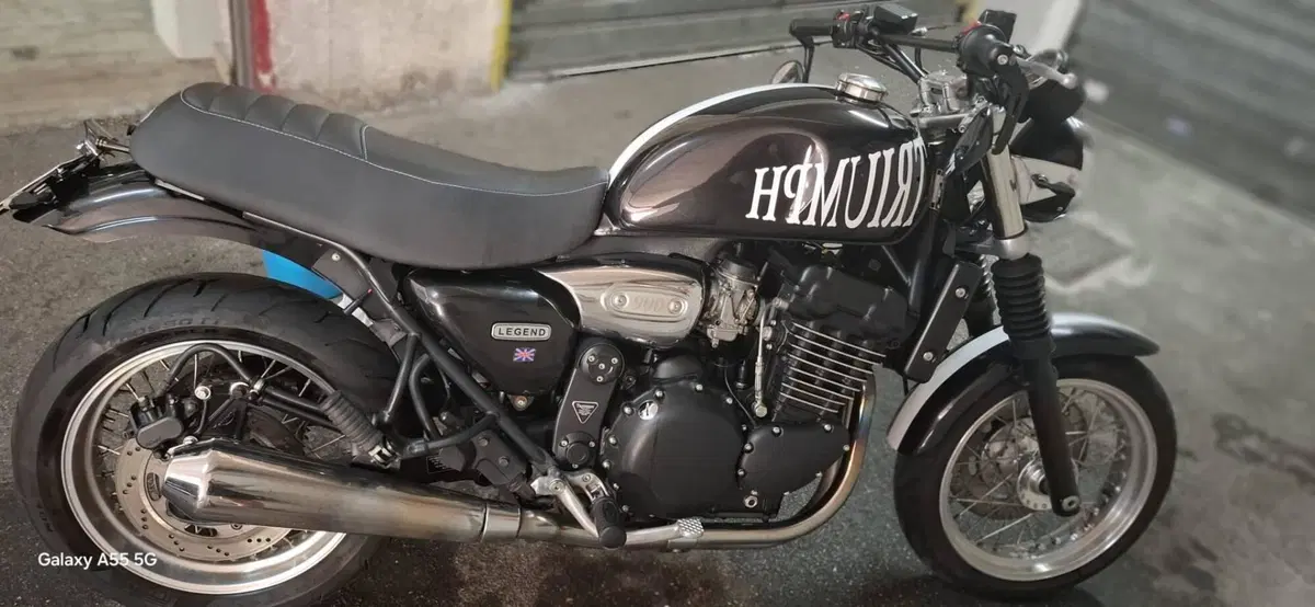 Triumph Legend TT 900 (1998 - 02)