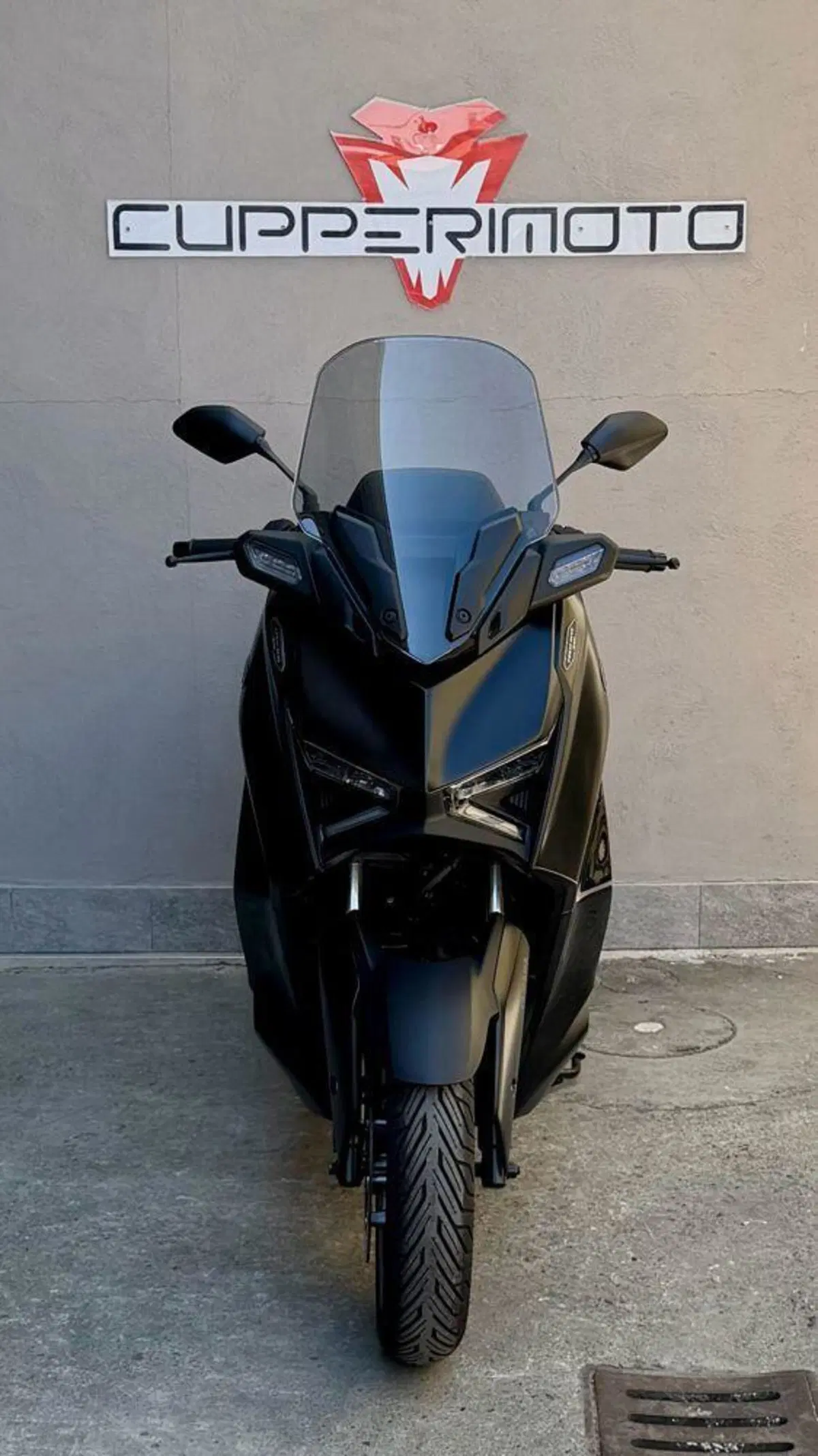 Yamaha X-Max 300 Tech Max (2021 - 24) (5)