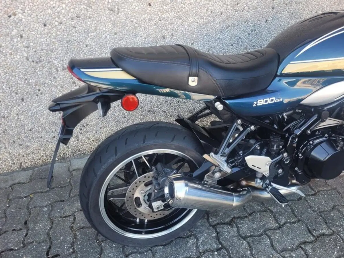 Kawasaki Z 900 RS (2022 - 25) (4)