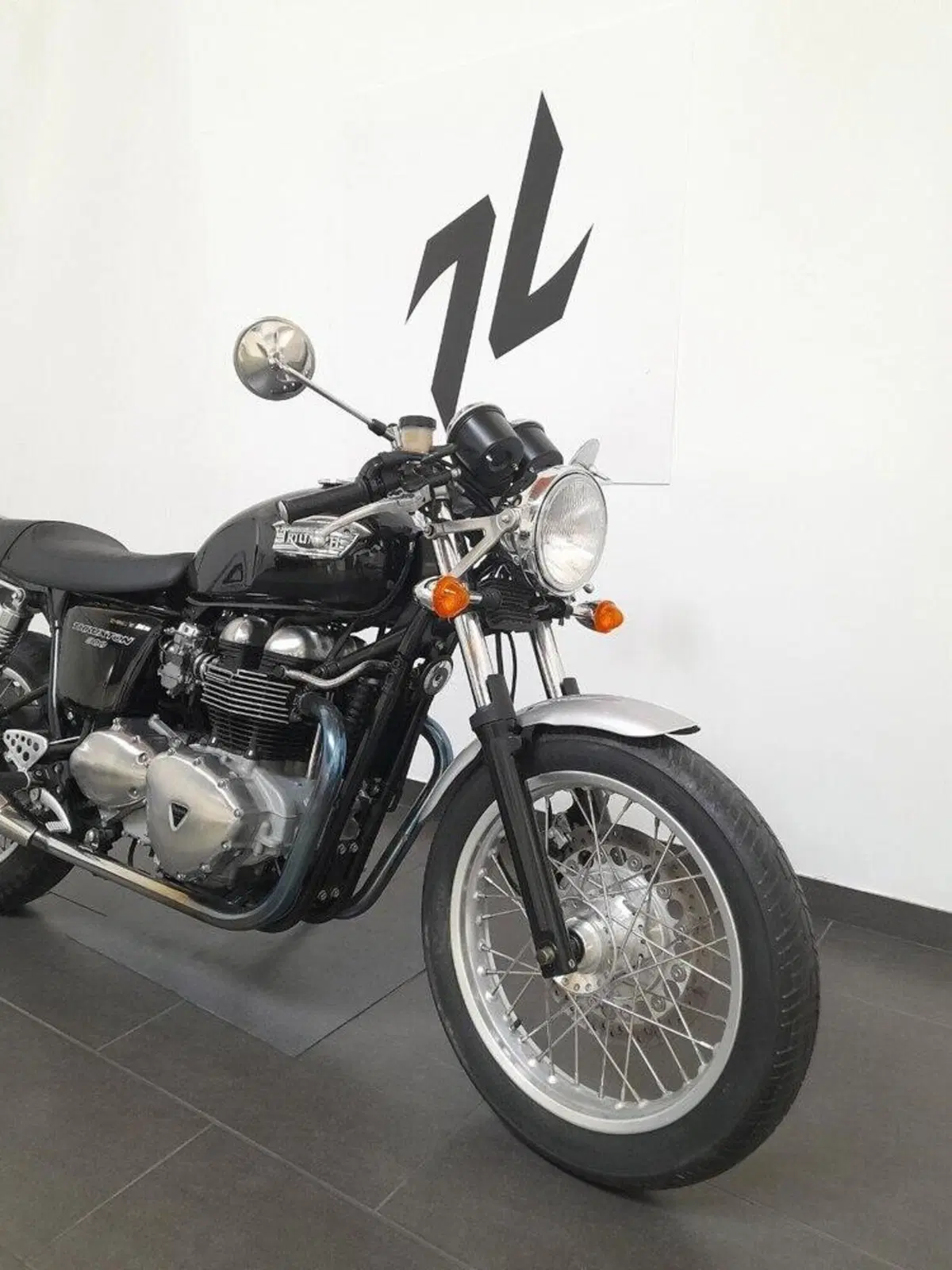 Triumph Thruxton 900 (2004 - 15) (7)