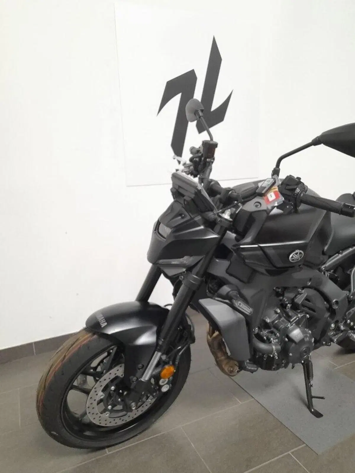 Yamaha MT-09 Y-AMT (2024 - 26) (3)