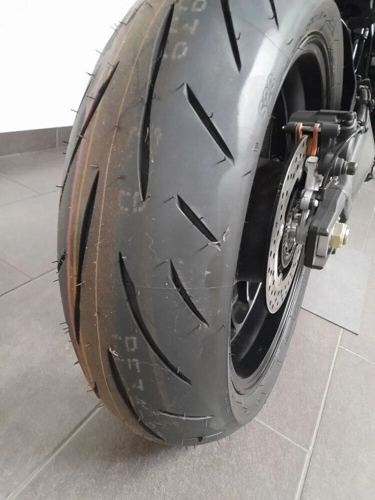 Yamaha MT-09 Y-AMT (2024 - 26) (6)