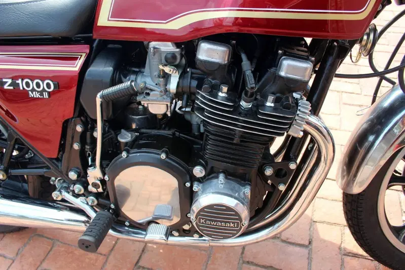 Kawasaki Z1000 A4 MK2  (17)