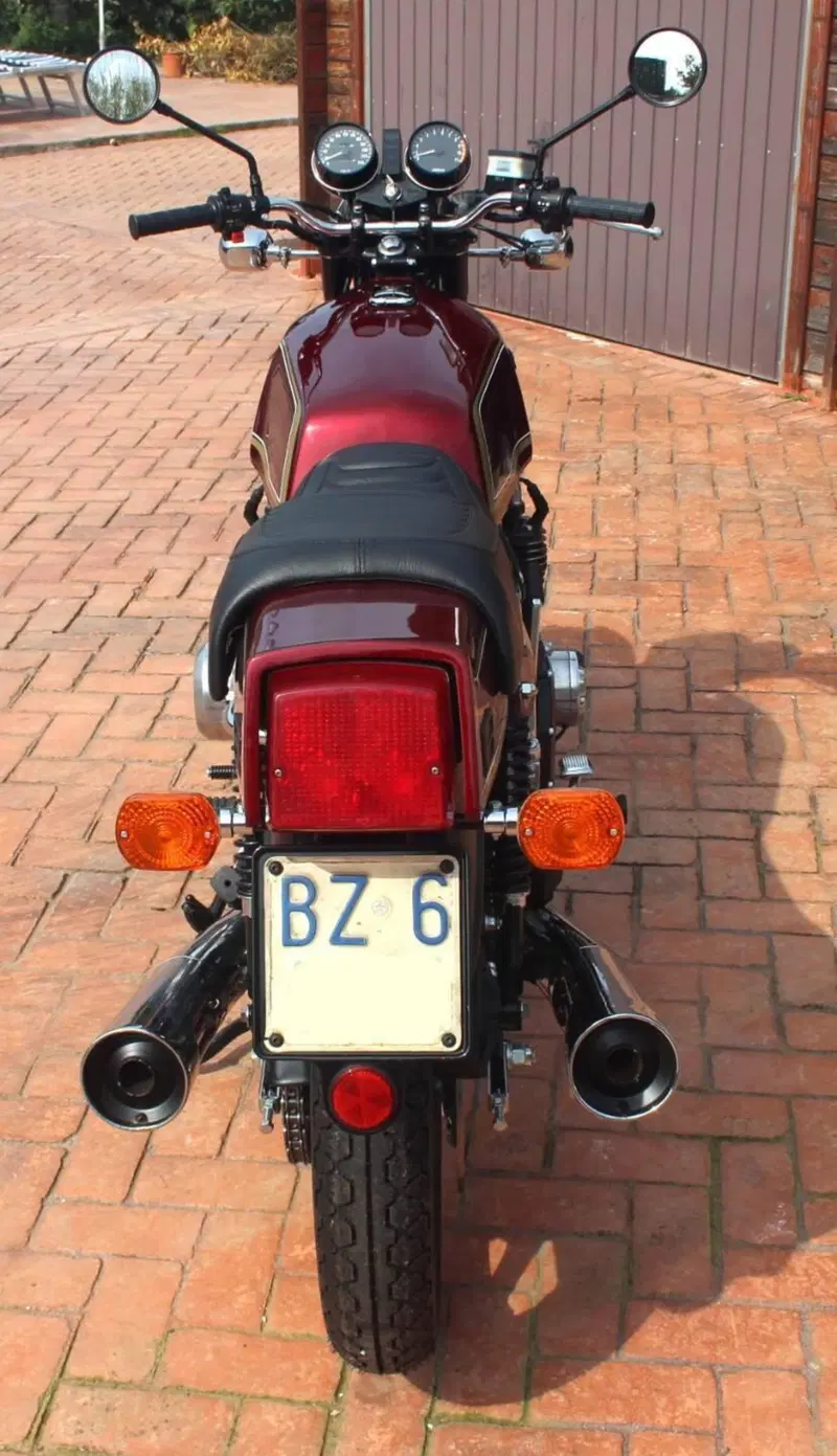 Kawasaki Z1000 A4 MK2  (4)