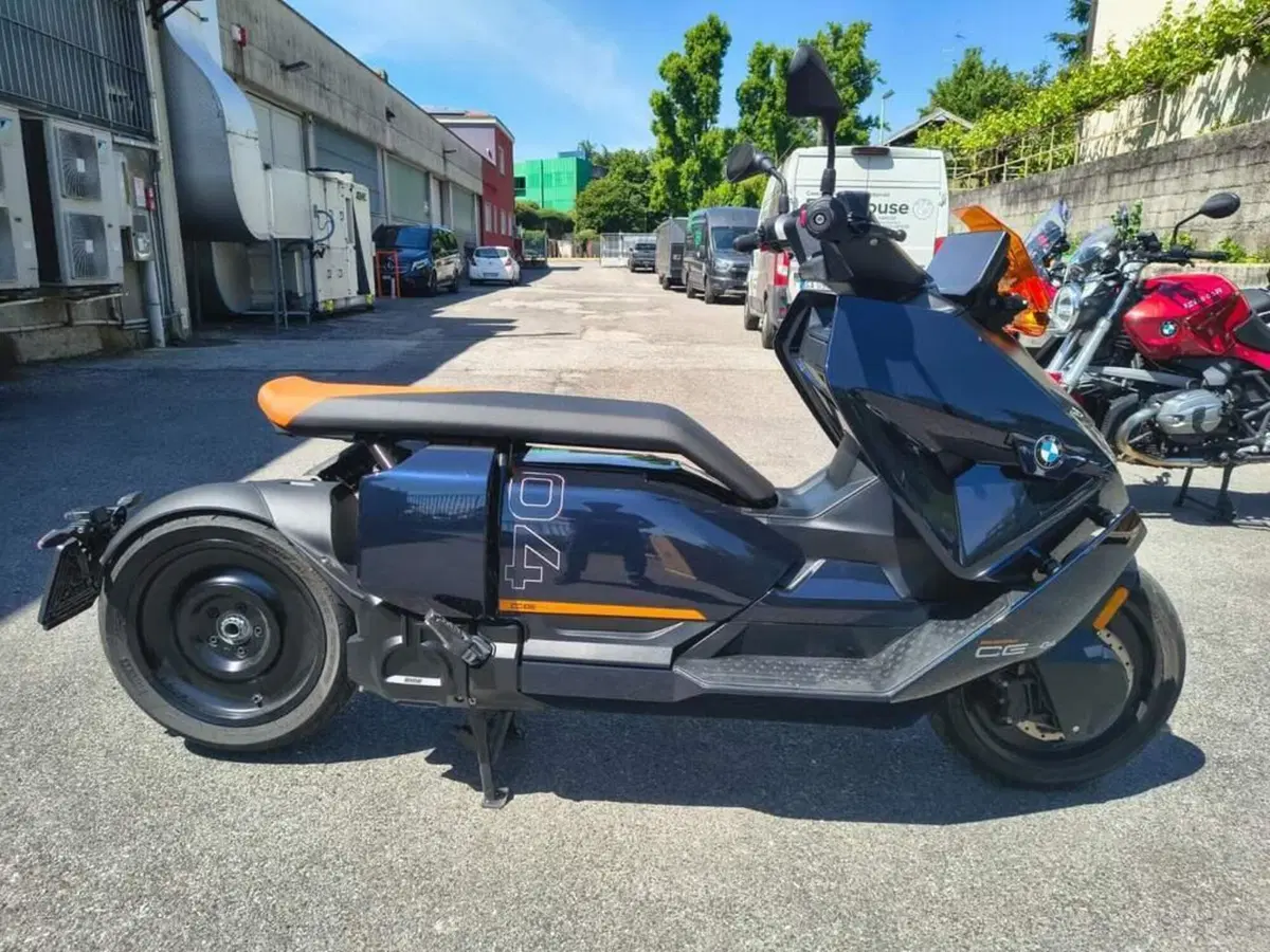 Bmw CE 04 (2021 - 25) (2)