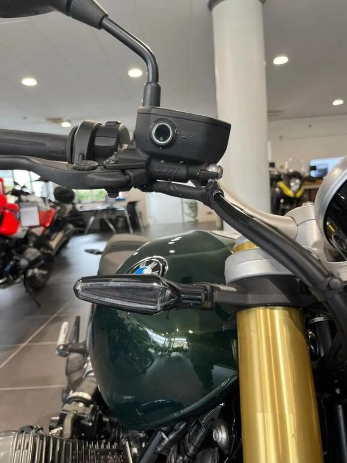 Bmw R 12 nineT (2023 - 26) (8)