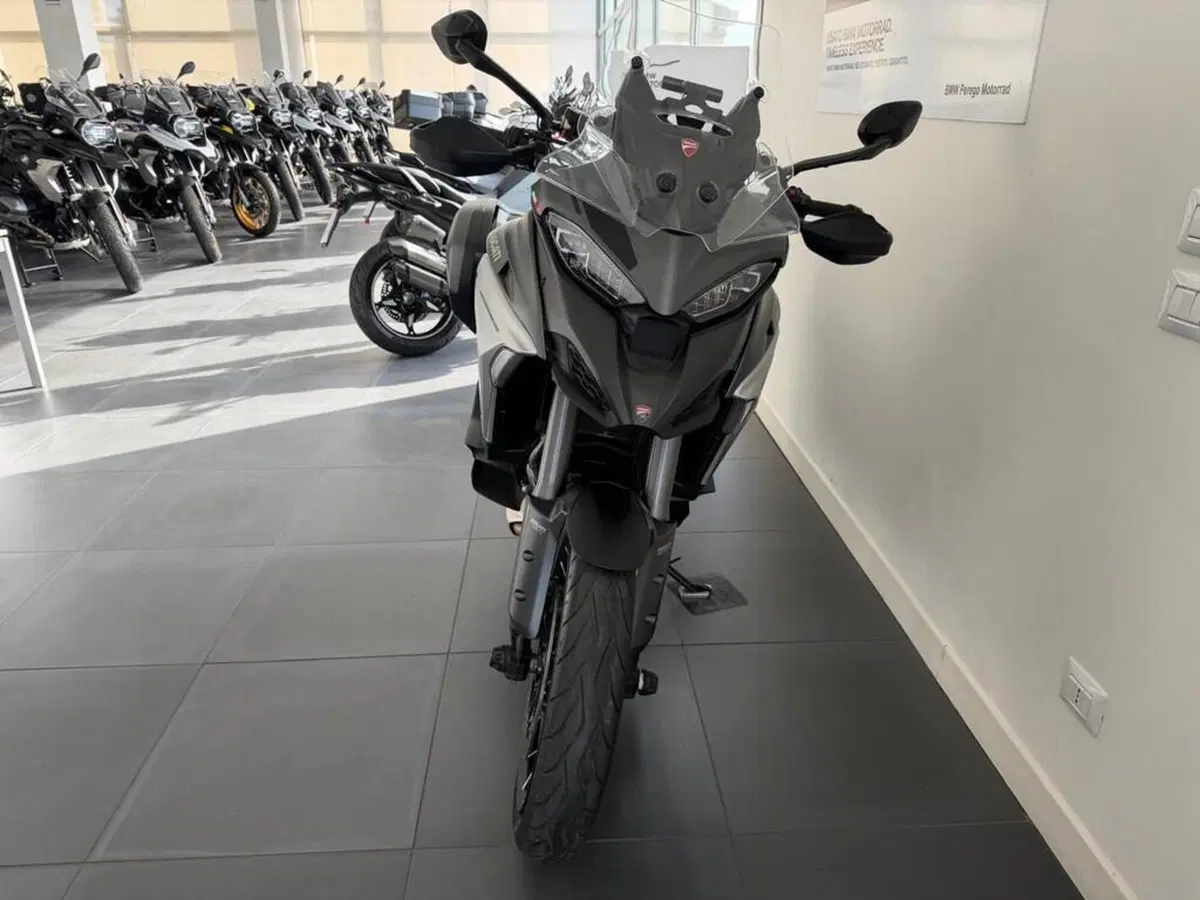 Ducati Multistrada V4 S (2021 - 24) (5)