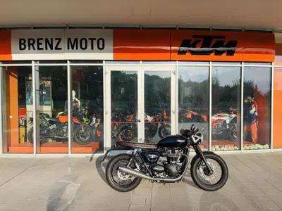 Triumph Street Twin 900 (2016) usata