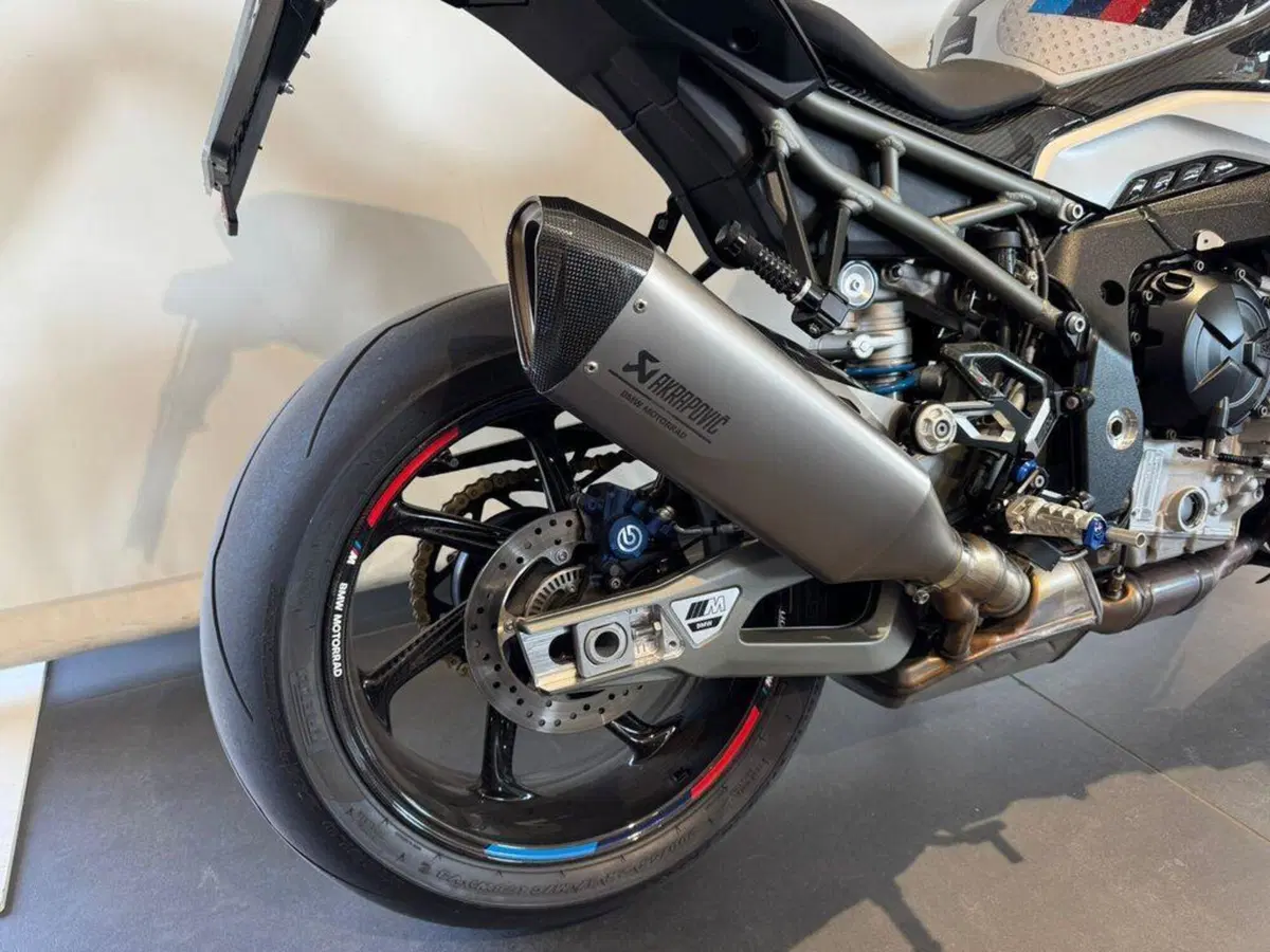 Bmw M 1000 R (2025 - 26) (8)
