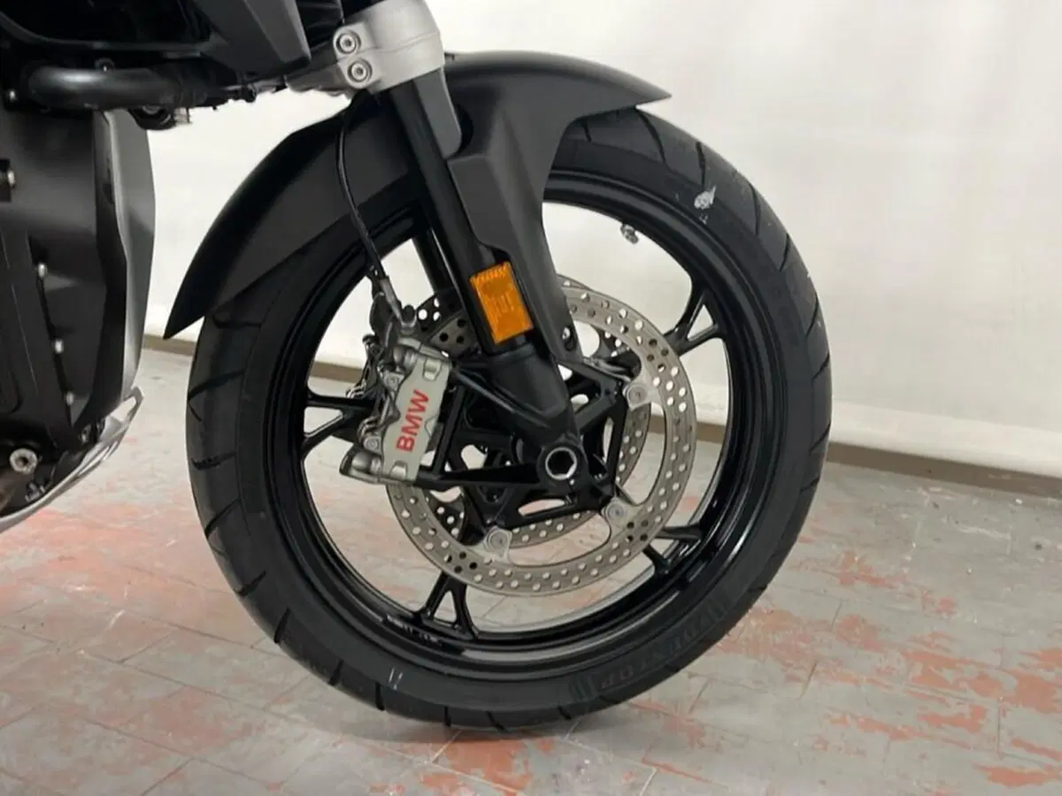 Bmw R 1300 GS (2023 - 26) (9)