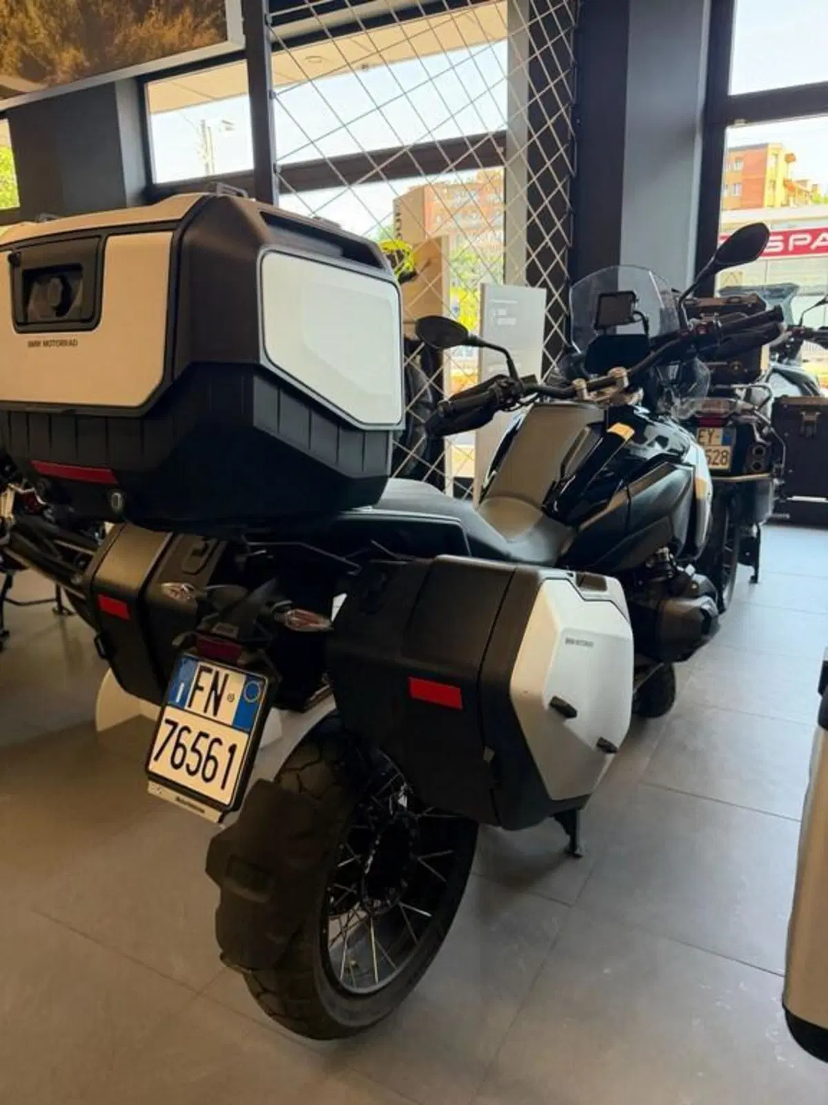 Bmw R 1300 GS (2023 - 26) (2)
