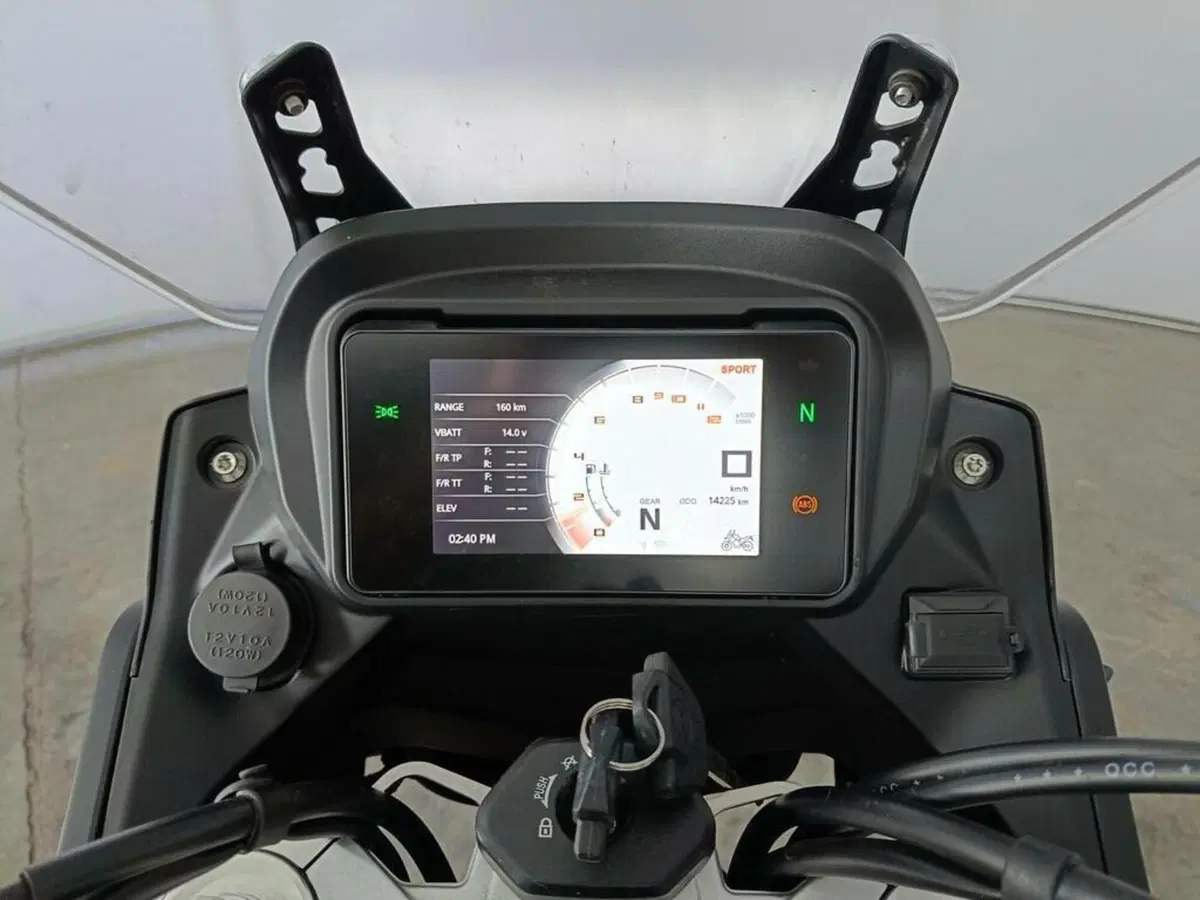 Kove 510X (2025 - 26) (8)