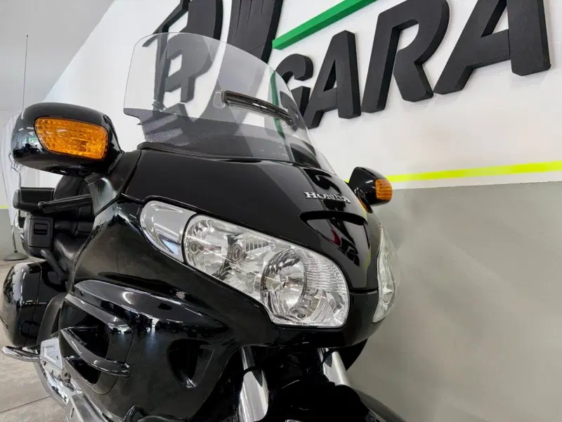 Honda GL 1800 Gold Wing (2007 - 11) (3)