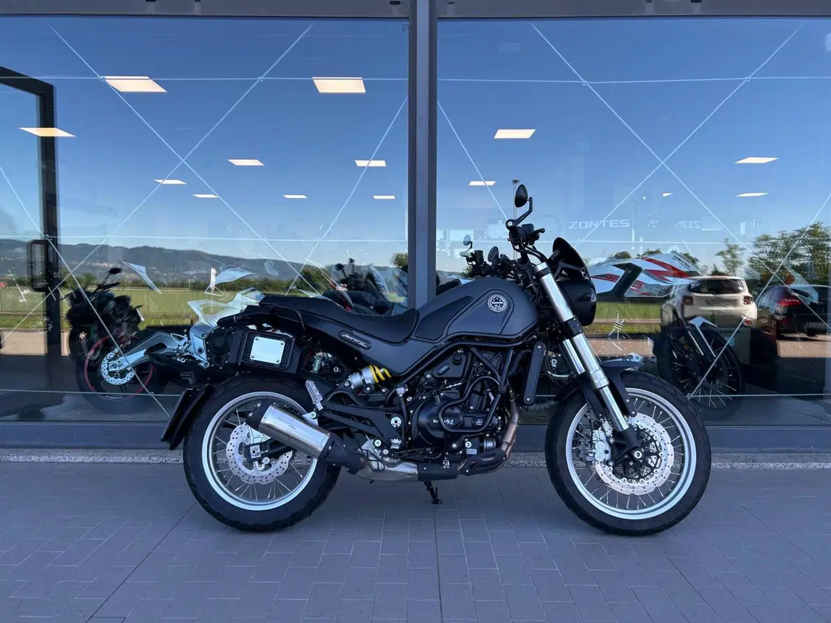 Benelli Leoncino 500 Trail (2021 - 26) (2)