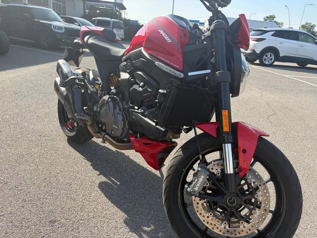Ducati Monster 937 + (2021 - 25) (2)