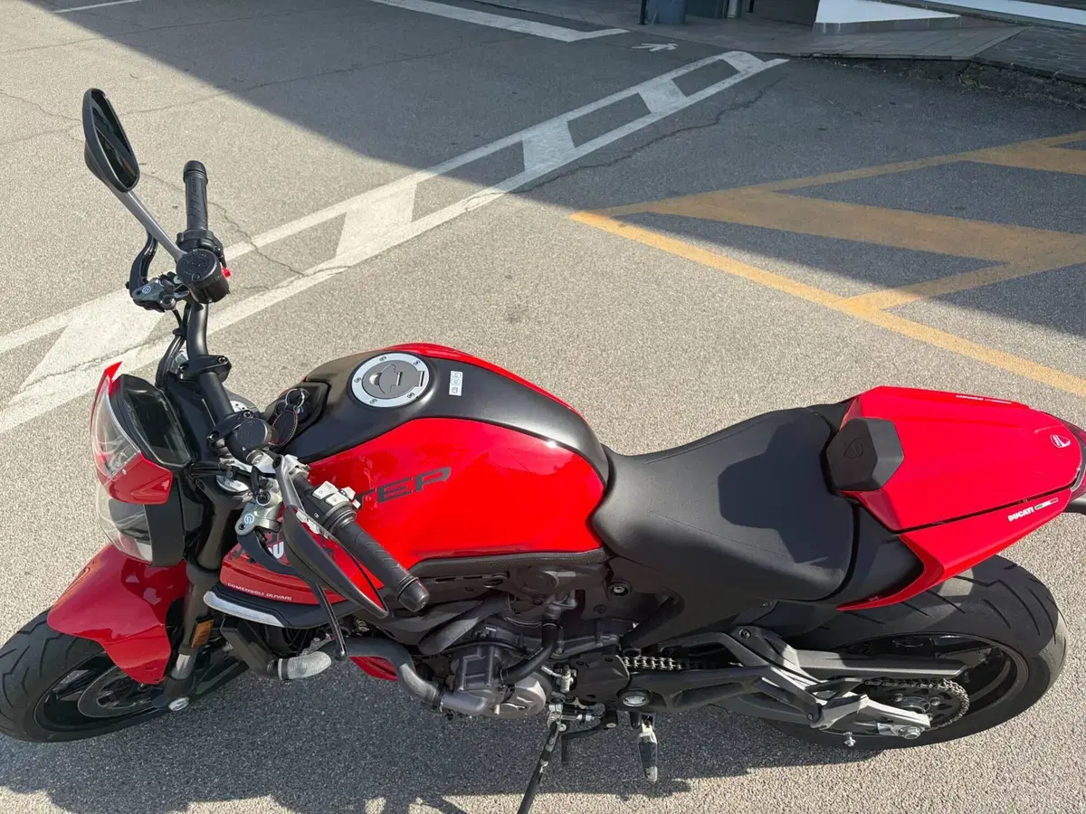 Ducati Monster 937 + (2021 - 25) (11)