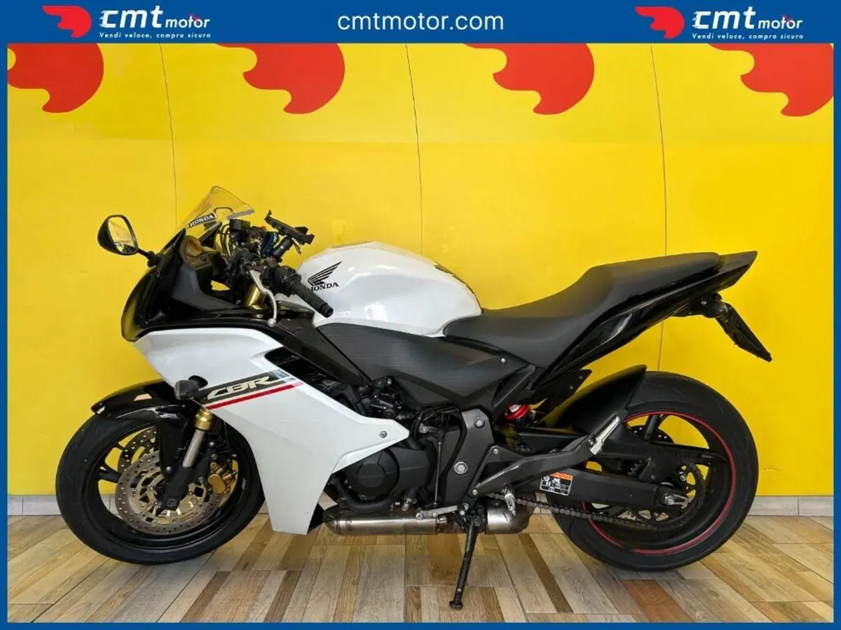 Honda CBR 600 F (2011 - 13) (3)