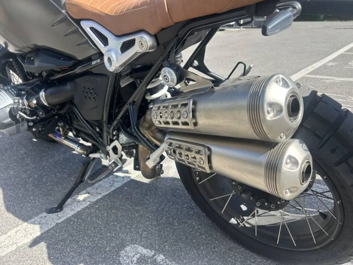 Bmw R nineT Scrambler (2021 - 24) (7)