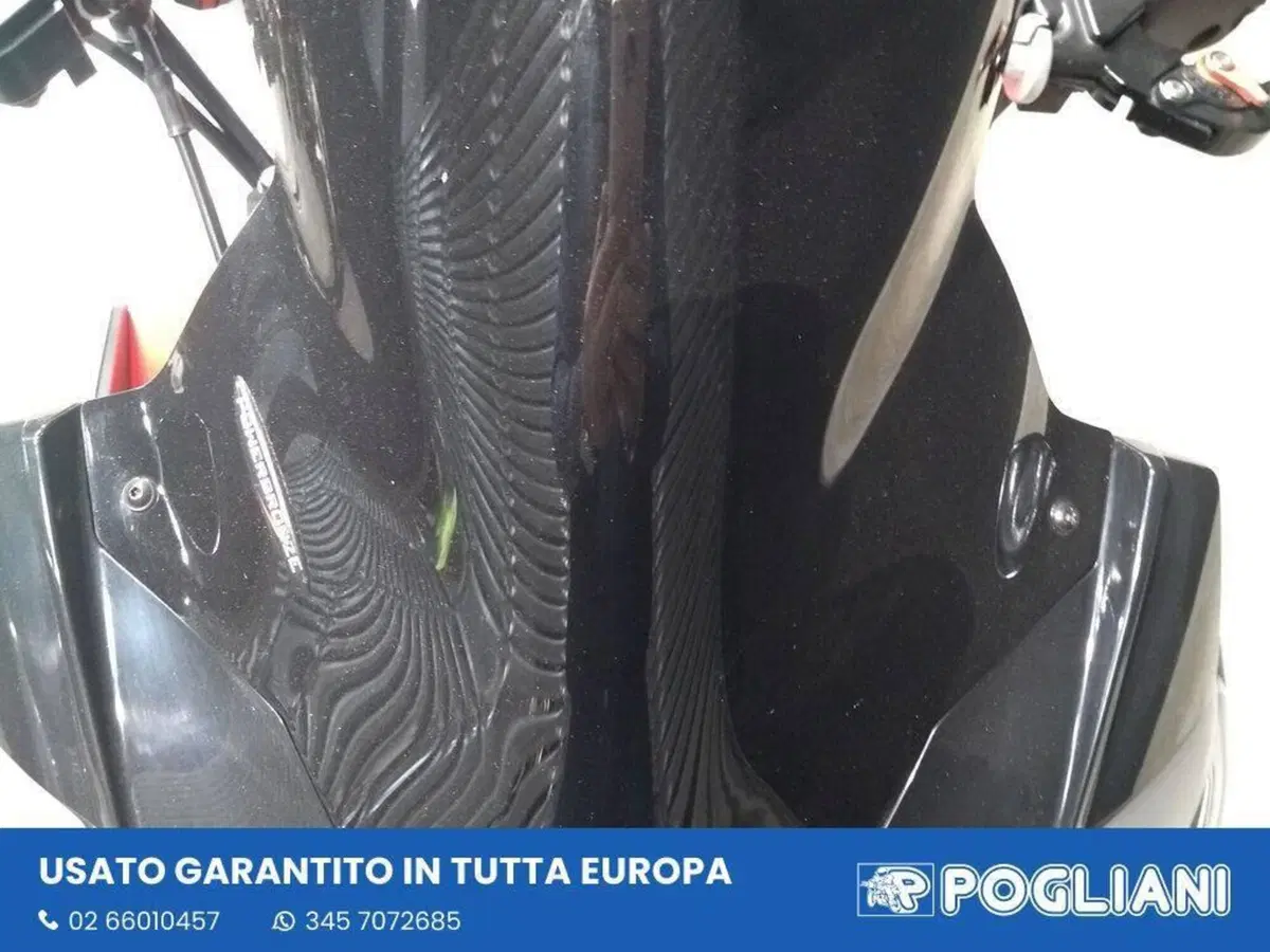 Aprilia Tuono 660 (2021 - 25) (8)