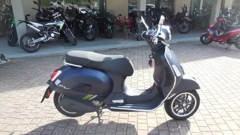 Vespa GTS 310 Supertech (2025 - 26) (3)