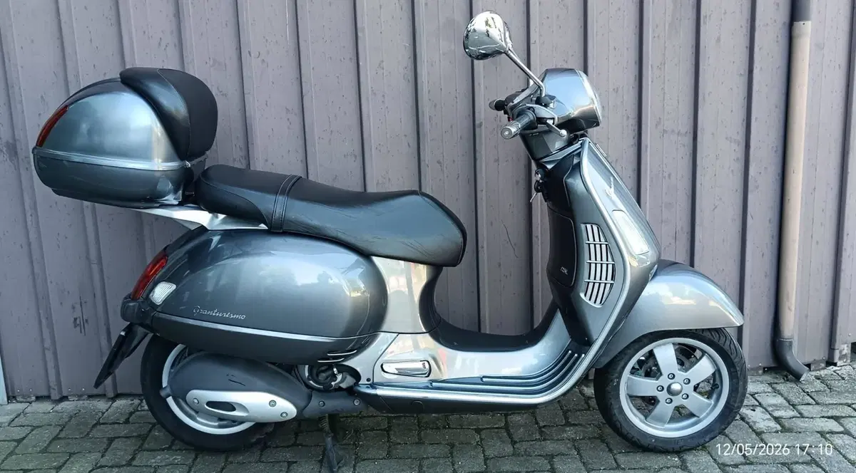 Vespa Granturismo 125 L (4)