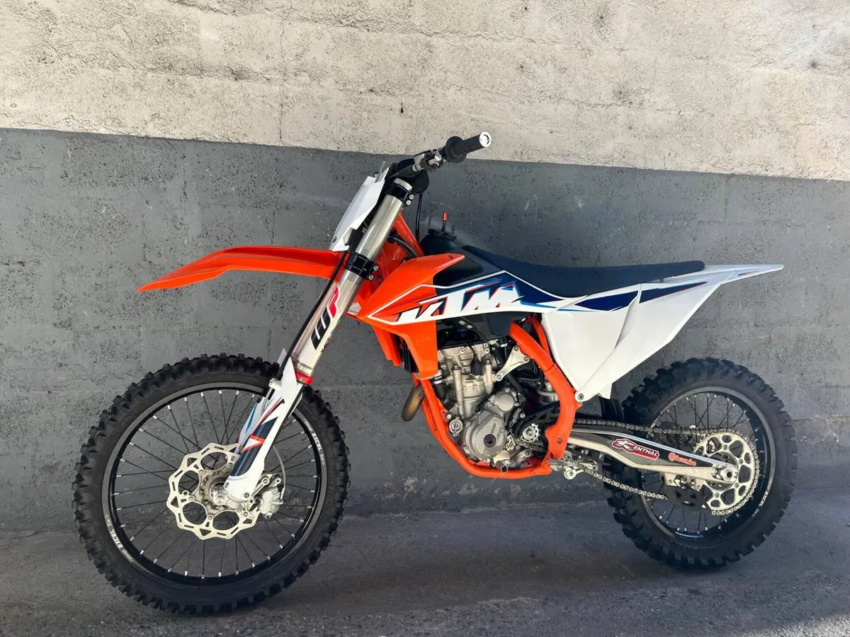 KTM 250 SX-F (2022)