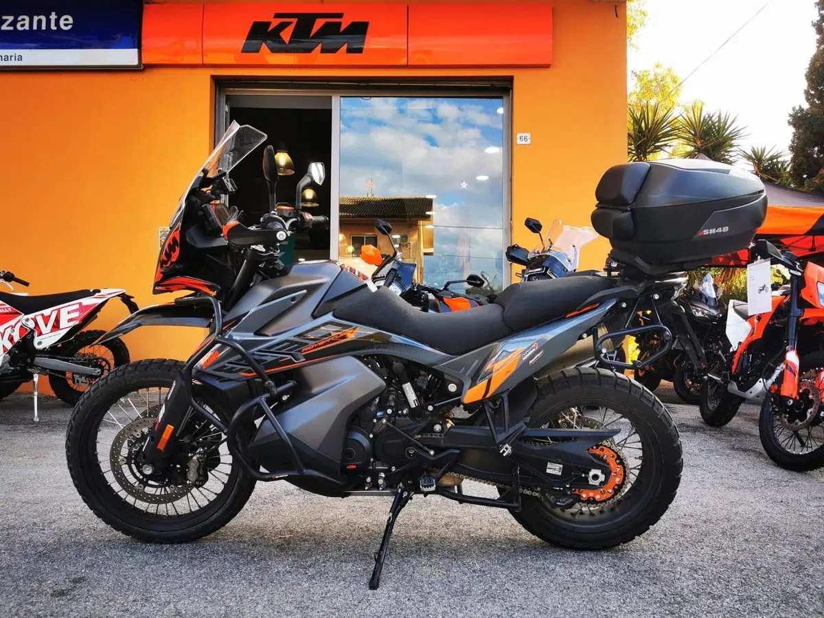KTM 890 Adventure (2021) (10)