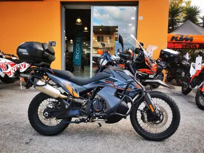 KTM 890 Adventure (2021) usata