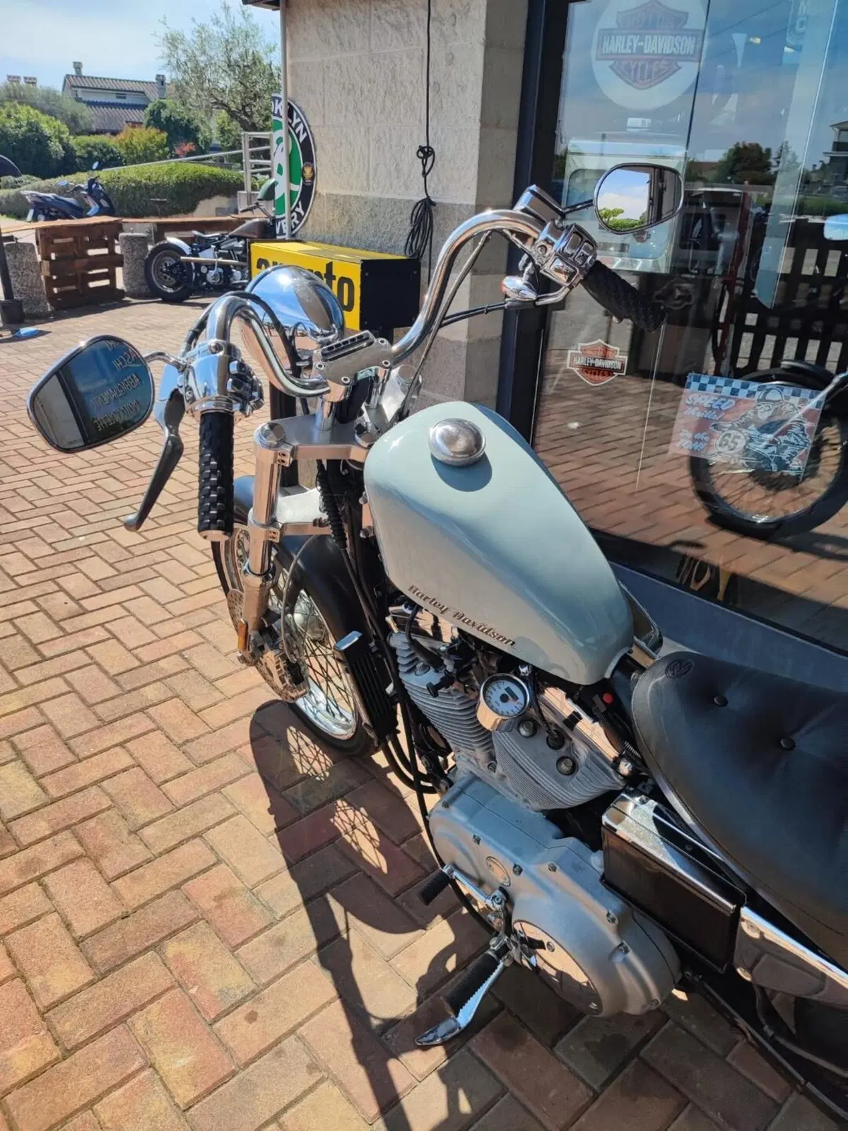 Harley-Davidson 883 Custom (1998 - 00) - XL 53C (9)