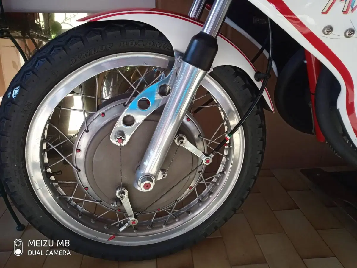 MV Agusta 350 sport elettronica (9)