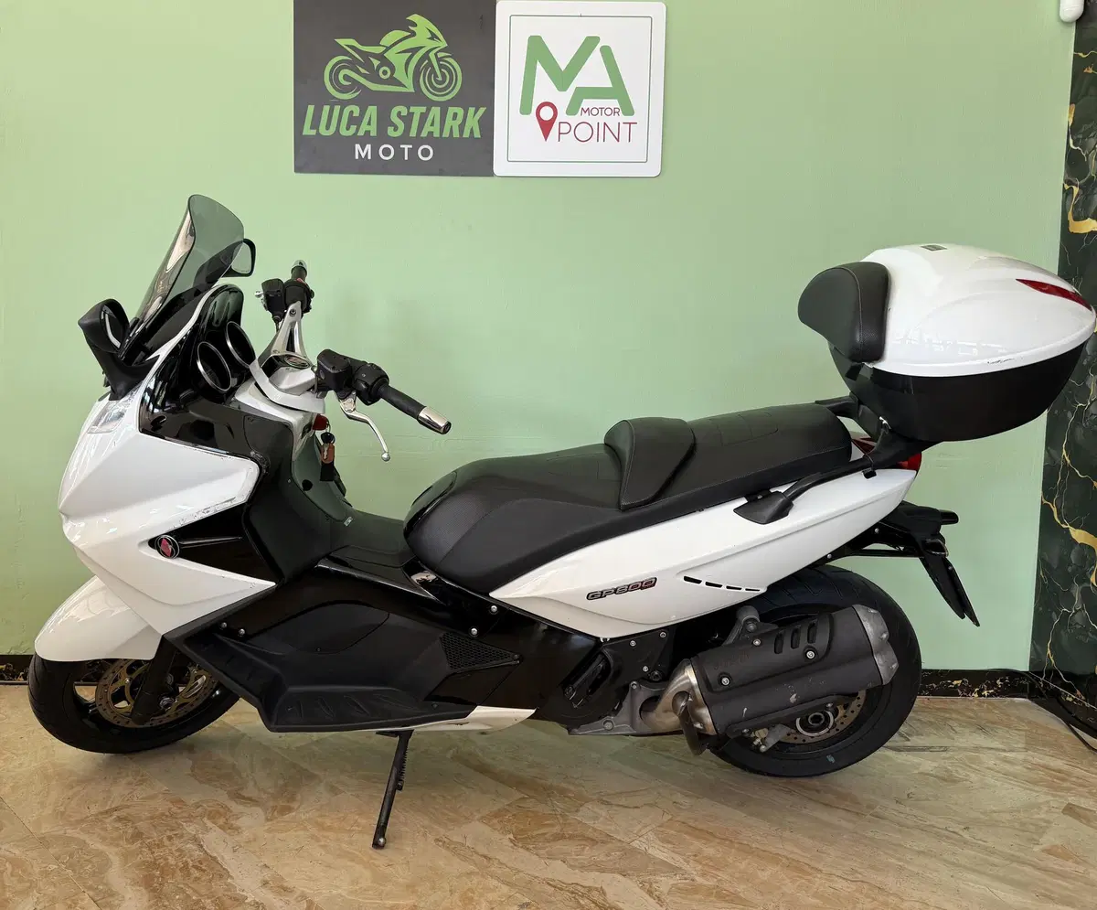 Gilera GP 800