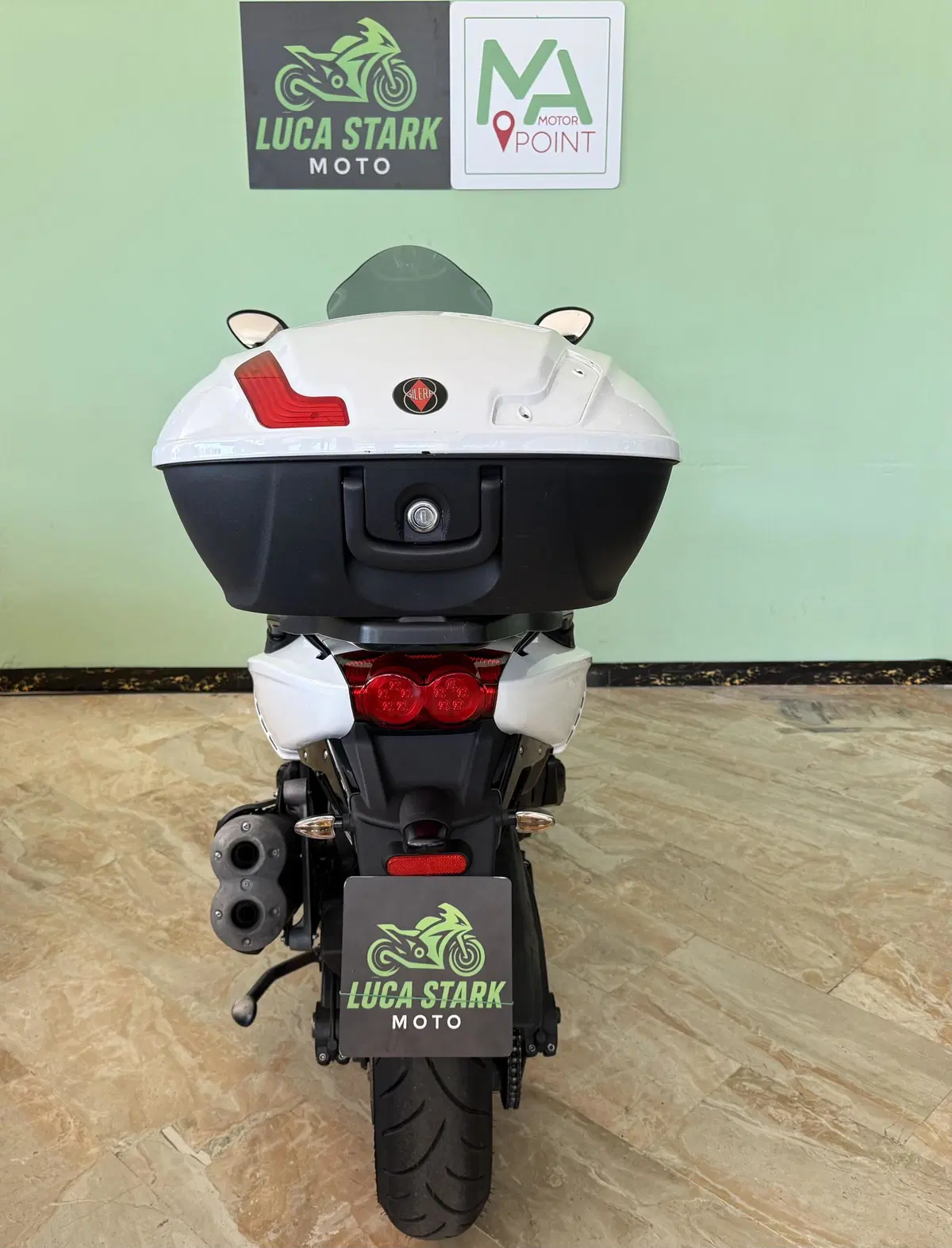 Gilera GP 800 (4)