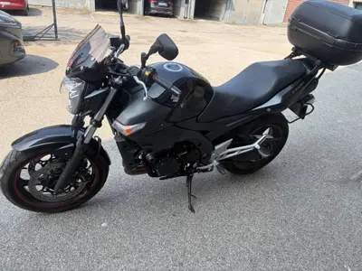 Suzuki GSR 600 (2006 - 11) usata