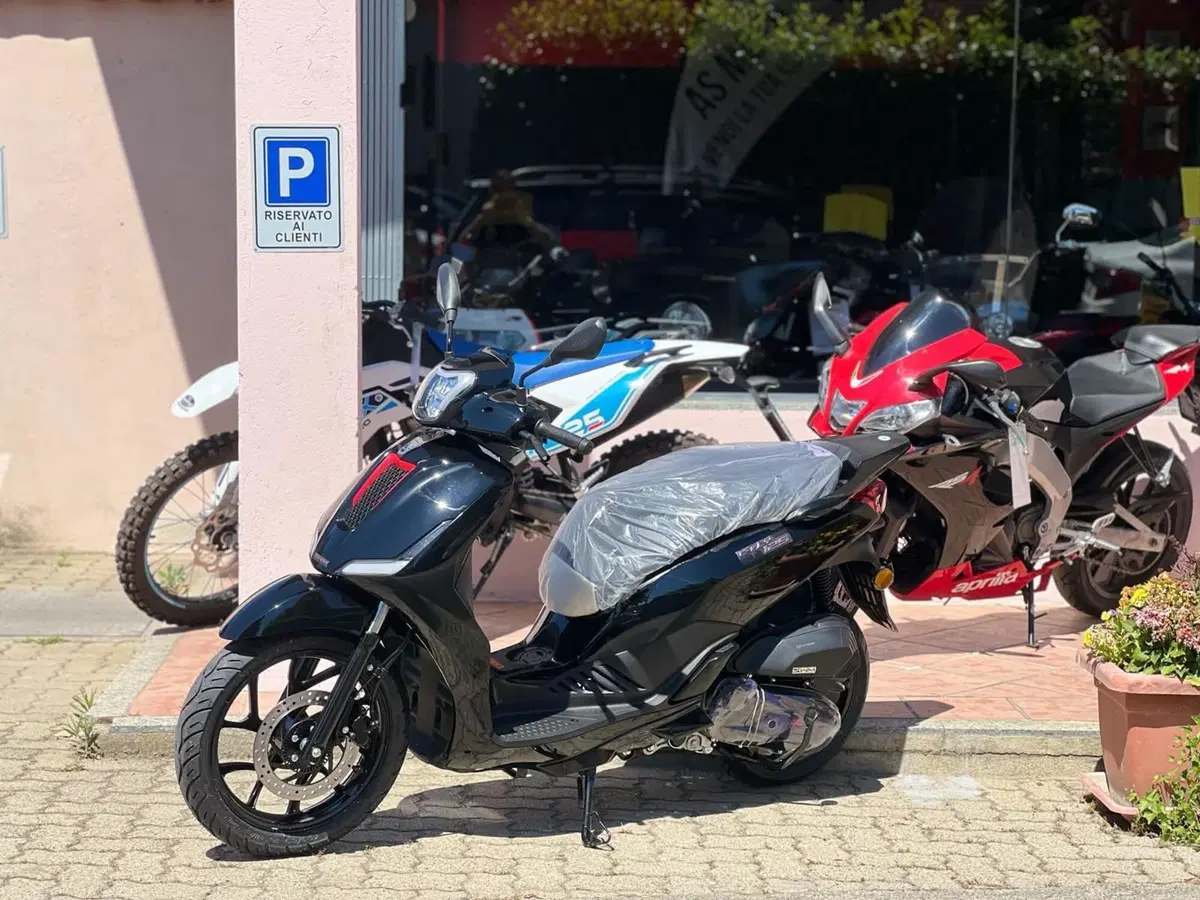 Swm C-Fly 125 (2026) (2)