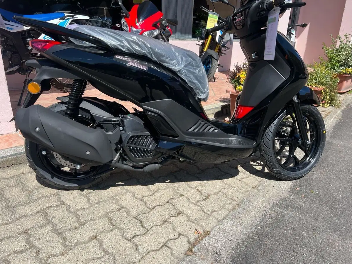 Swm C-Fly 125 (2026) (6)