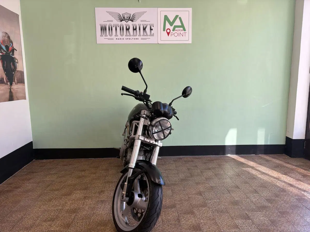 Ducati Monster 600 (1994 - 02) (2)