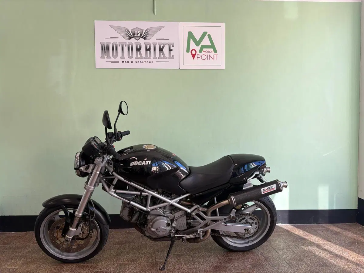 Ducati Monster 600 (1994 - 02) (4)
