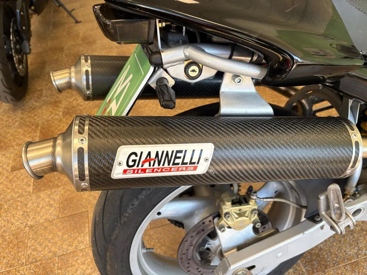 Ducati Monster 600 (1994 - 02) (10)