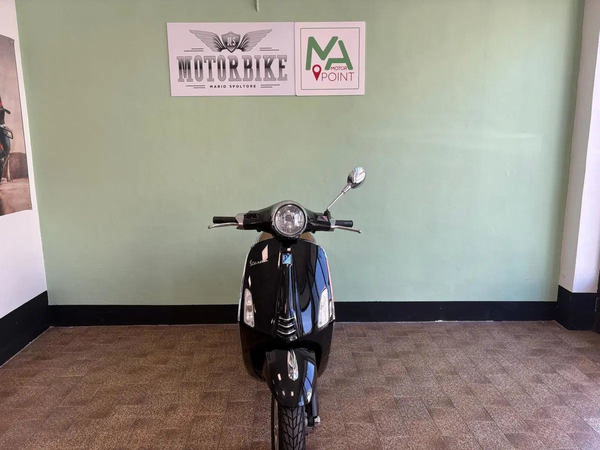 Vespa Primavera 50 4T (2014 - 17) (2)