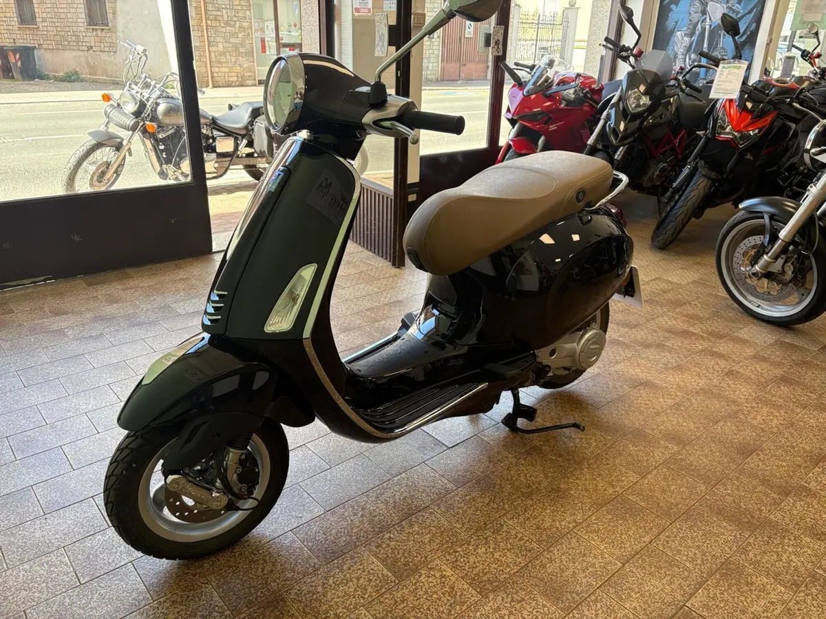 Vespa Primavera 50 4T (2014 - 17) (6)