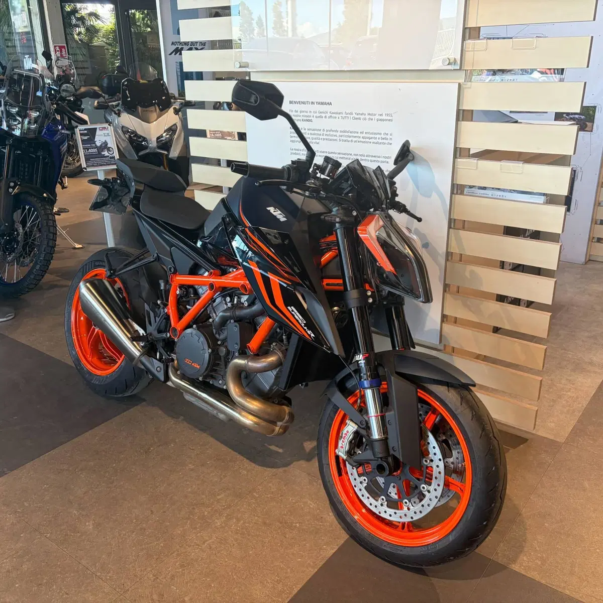 KTM 1290 Super Duke R EVO (2022 - 23) (6)